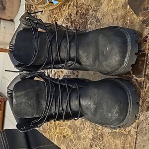 Timberland boots size 6 black